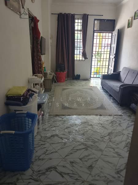 Rumah Teres 1-Tingkat untuk Dijual di Jertih (Terengganu) - Fazielawatie Ishak - Living Room - PropertyGuru.com.my