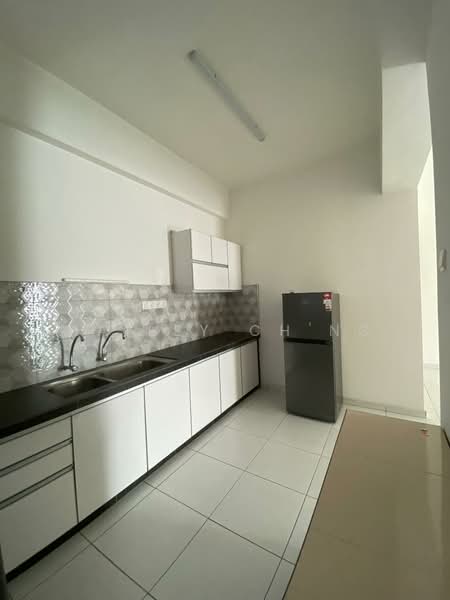 Kondominium untuk Disewa di Spectrum Residence (Alam Permai) - Hailey Ch'ng - Kitchen - PropertyGuru.com.my