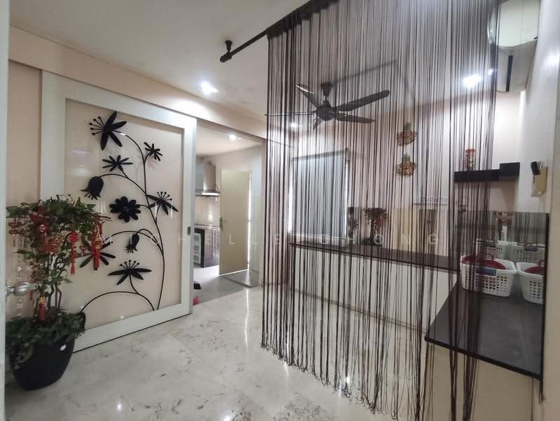 Rumah Teres 2-Tingkat untuk Dijual di Taman Bukit Subang (Shah Alam) - Michelle Chong - Dining area - PropertyGuru.com.my