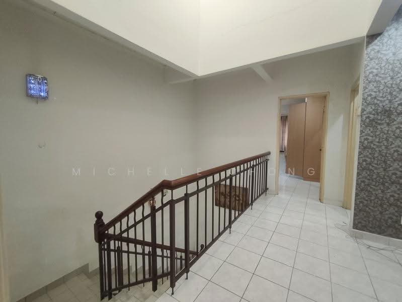 Rumah Teres 2-Tingkat untuk Dijual di Taman Bukit Subang (Shah Alam) - Michelle Chong - PropertyGuru.com.my
