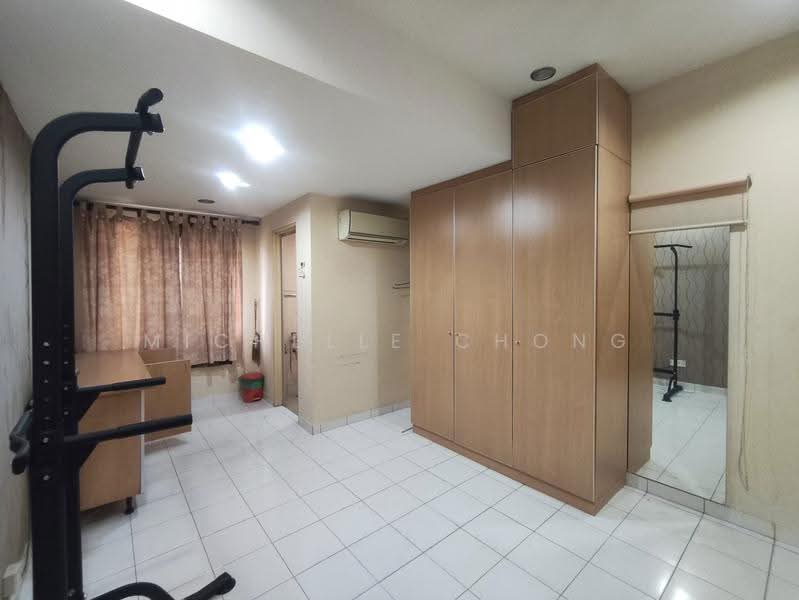 Rumah Teres 2-Tingkat untuk Dijual di Taman Bukit Subang (Shah Alam) - Michelle Chong - 2nd bedroom - PropertyGuru.com.my