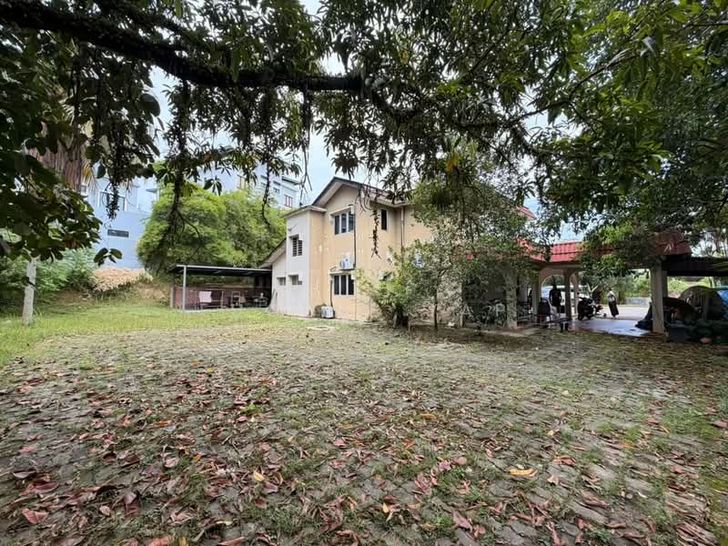 Bungalow House untuk Dijual di Taman Yarl (Jalan Klang Lama (Old Klang Road)) - Eugene Yap - Exterior - PropertyGuru.com.my
