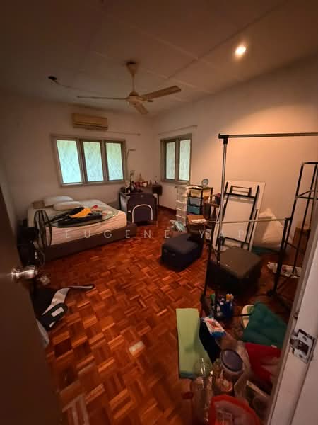 Bungalow House untuk Dijual di Taman Yarl (Jalan Klang Lama (Old Klang Road)) - Eugene Yap - PropertyGuru.com.my