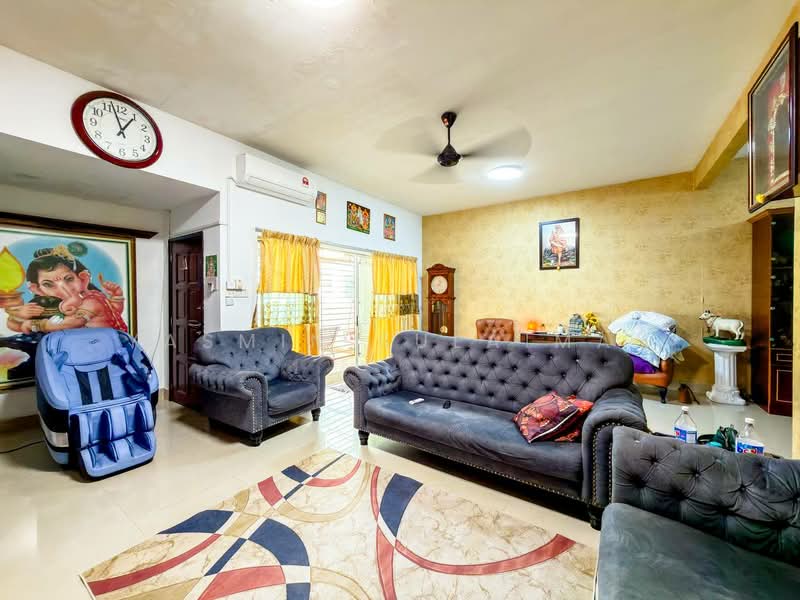 Rumah Teres 3-Tingkat untuk Dijual di Taman Impian Indah (Bukit Jalil) - Yasmin Sulaiman - Living Room - PropertyGuru.com.my