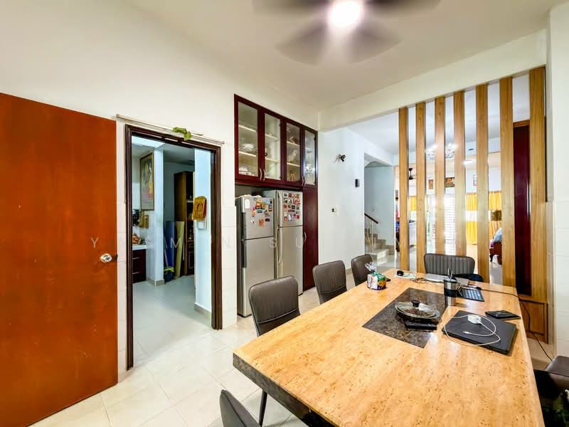 Rumah Teres 3-Tingkat untuk Dijual di Taman Impian Indah (Bukit Jalil) - Yasmin Sulaiman - Dining Room - PropertyGuru.com.my