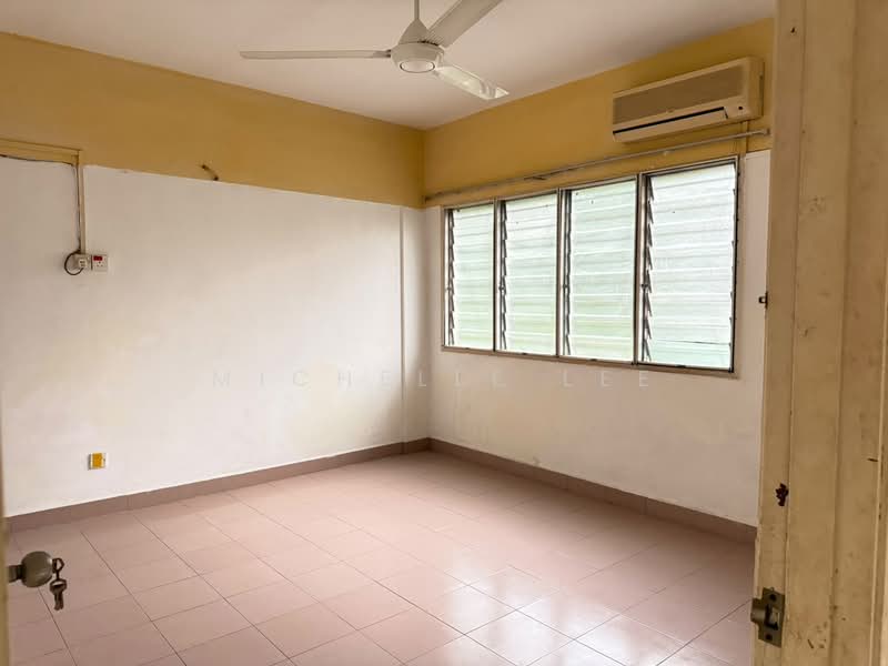 Rumah Flat untuk Dijual di Taman Bukit Ria - Michelle Lee - PropertyGuru.com.my