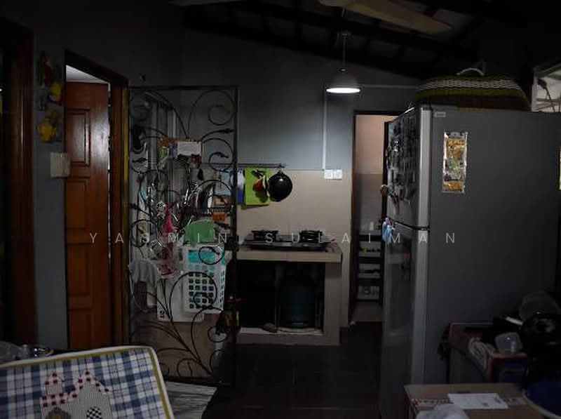 2-storey Terraced House for Sale in Seksyen 5 Wangsa Maju (Wangsa Maju) - Yasmin Sulaiman - Kitchen - PropertyGuru.com.my