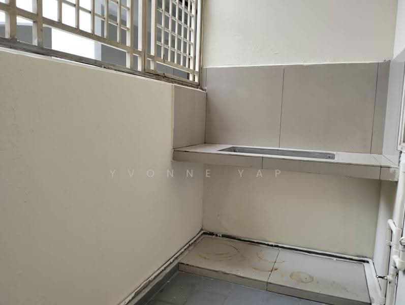 Pangsapuri untuk Dijual di Kenanga Apartments - Yvonne Yap - Kitchen - PropertyGuru.com.my