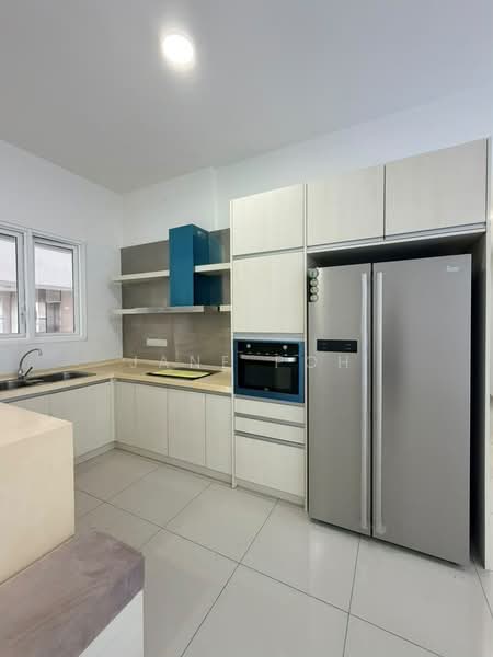 Kondominium untuk Dijual di The Loft @ Southbay City - Jane Poh - Kitchen - PropertyGuru.com.my
