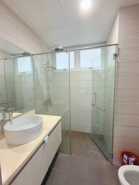 Kondominium untuk Dijual di The Loft @ Southbay City - Jane Poh - Bathroom - PropertyGuru.com.my