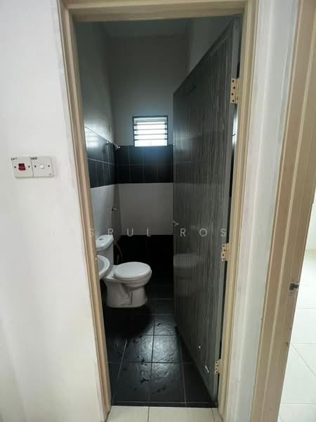 Semi-Detached House for Sale in Alor Setar (Kedah) - Hasrul Rosli - Bathroom - PropertyGuru.com.my