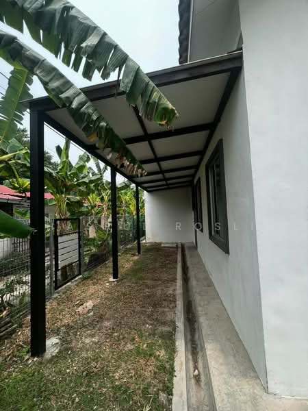 Semi-Detached House for Sale in Alor Setar (Kedah) - Hasrul Rosli - Exterior - PropertyGuru.com.my