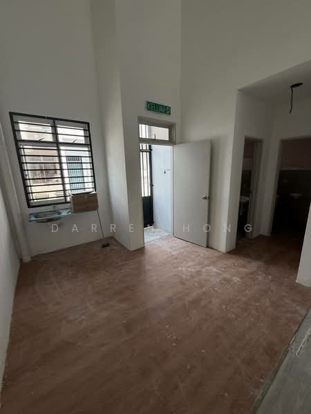 Kedai untuk Disewa di Taman Mount Austin (Tebrau) - Darren Hong - Entrance - PropertyGuru.com.my