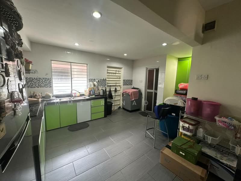 Rumah Teres 1-Tingkat untuk Dijual di Puchong (Selangor) - Ammeer Nadzrai - Kitchen - PropertyGuru.com.my
