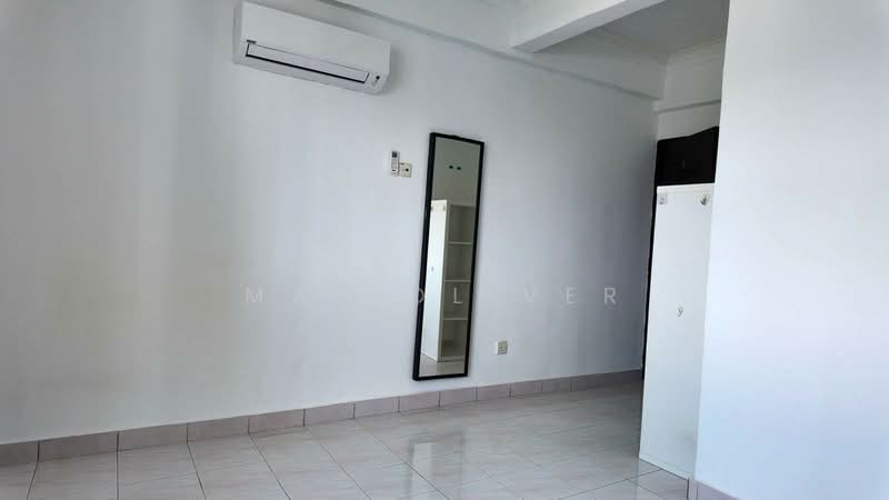 Condominium for Sale at Vista Komanwel C - Mak Oliver - Interior - PropertyGuru.com.my
