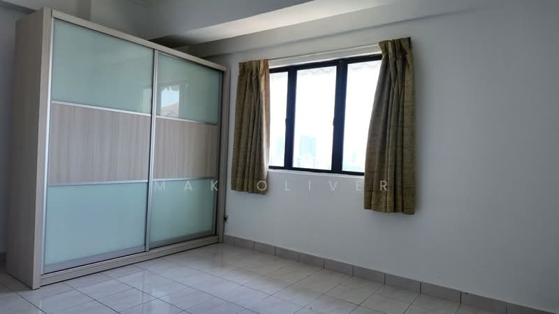 Condominium for Sale at Vista Komanwel C - Mak Oliver - Bedroom - PropertyGuru.com.my
