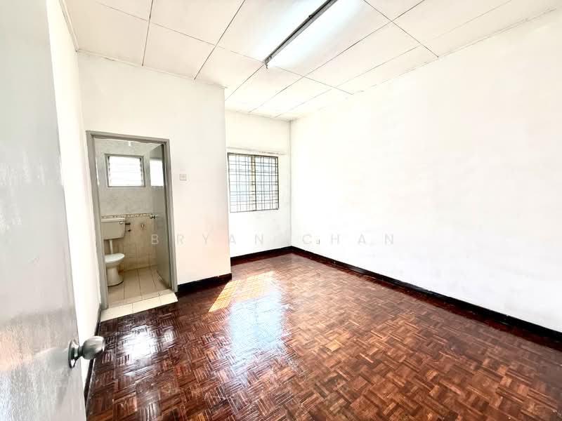 Terraced House for Sale in Kota Kemuning (Shah Alam) - Bryan Chan - PropertyGuru.com.my