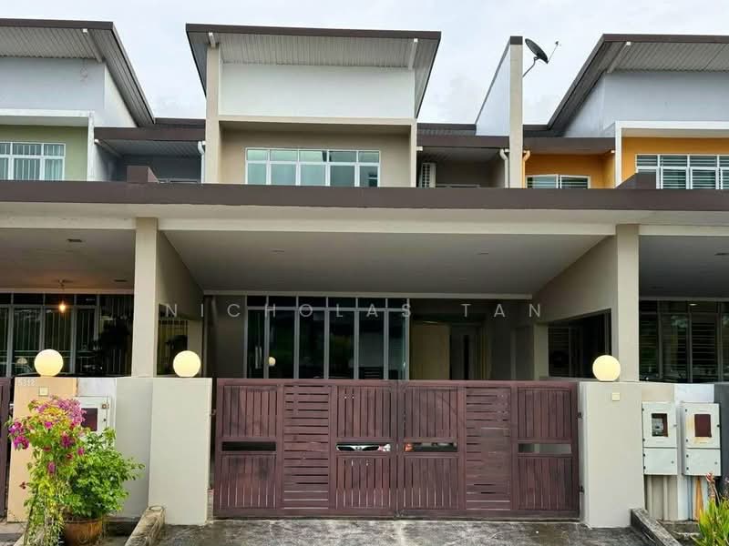 2-storey Terraced House for Rent in Batu Kawa (Kuching) - Nicholas Tan - Exterior - PropertyGuru.com.my