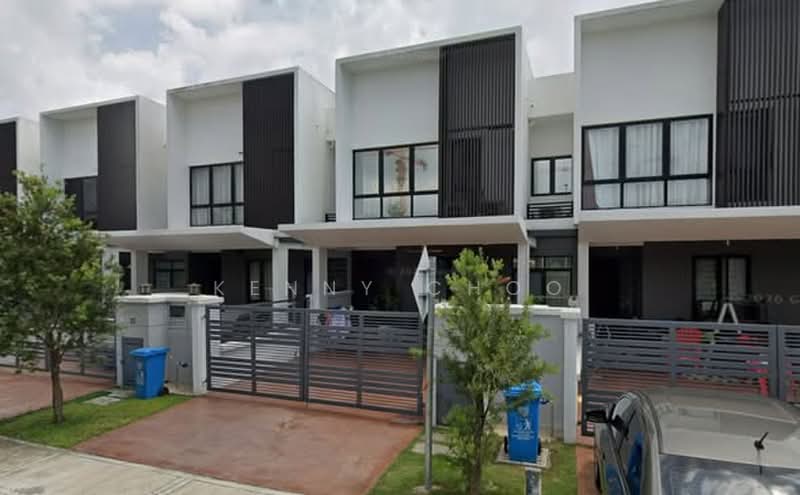 2-storey Terraced House for Sale in Shah Alam (Selangor) - Kenny Choo - Exterior - PropertyGuru.com.my