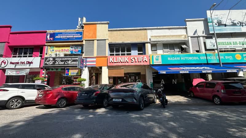 Shop for Sale in Seksyen 3 (Bangi) - Ang Yi Quan - Exterior - PropertyGuru.com.my