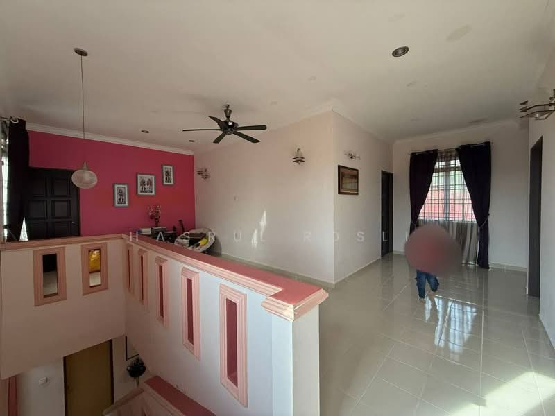 Bungalow House for Sale in Taman Tunku Sarina (Bandar Darulaman) - Hasrul Rosli - Interior - PropertyGuru.com.my