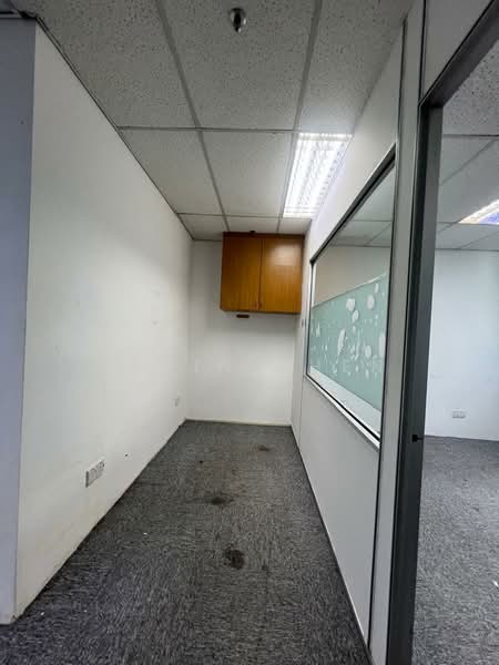 Office for Rent in KLCC (KL City Centre) - Kevin Chen - Interior - PropertyGuru.com.my