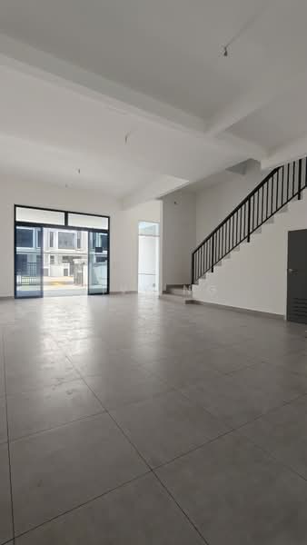 2-storey Terraced House for Sale in Taman Mount Austin (Tebrau) - Vivy Ng - Living Room - PropertyGuru.com.my