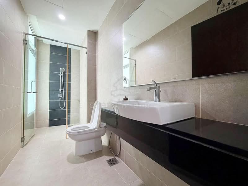 Condominium for Rent at Gurney Paragon - EC Zheng - Bathroom - PropertyGuru.com.my