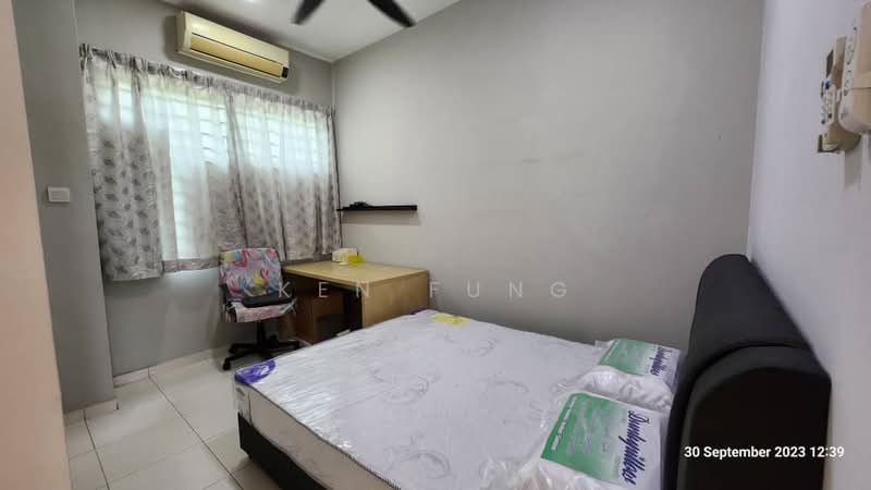 3-storey Terraced House for Rent in Bandar Teknologi Kajang (Kajang) - Ken Fung - Bedroom - PropertyGuru.com.my