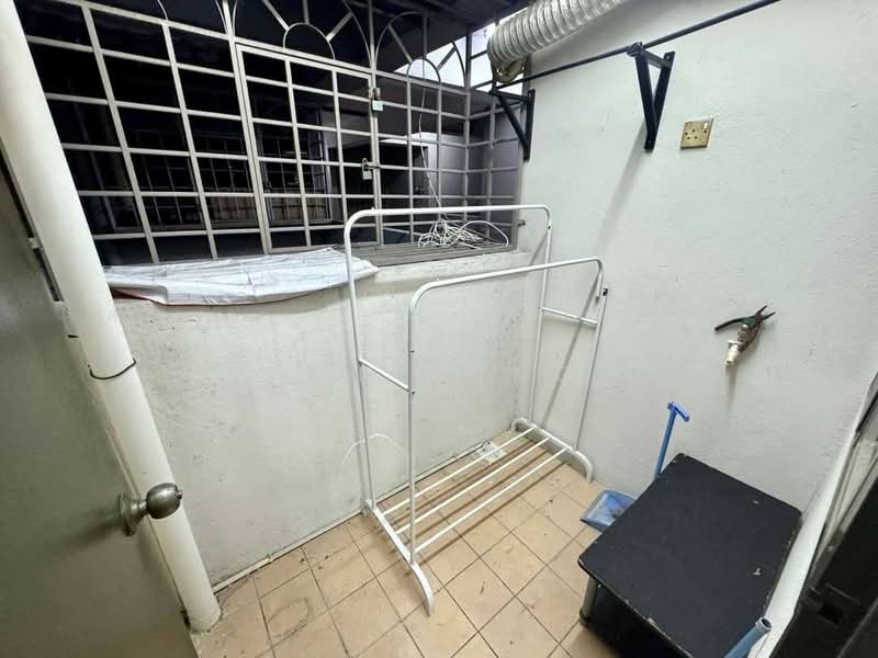 Apartment for Rent at Sri Camellia - Ken Fung - Balcony - PropertyGuru.com.my