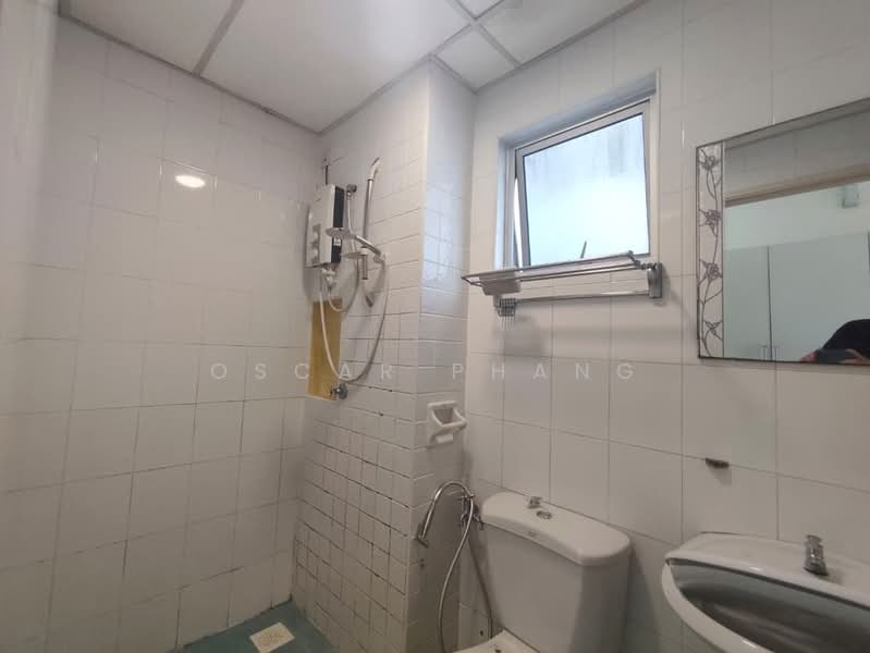 Service Residence for Rent at Metropolitan Square - Oscar Phang - Bathroom - PropertyGuru.com.my