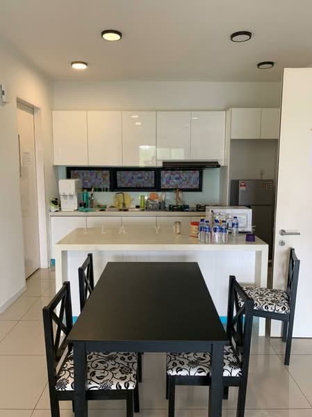 Condominium for Sale at Paragon 3 - DILLA YUSOFF - Kitchen - PropertyGuru.com.my