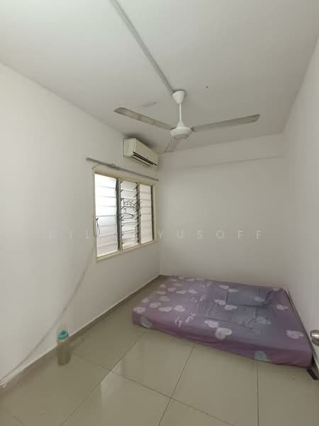 Condominium for Sale at Paragon 3 - DILLA YUSOFF - Bedroom - PropertyGuru.com.my