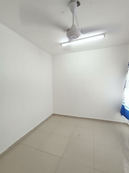 Condominium for Sale at Paragon 3 - DILLA YUSOFF - Interior - PropertyGuru.com.my
