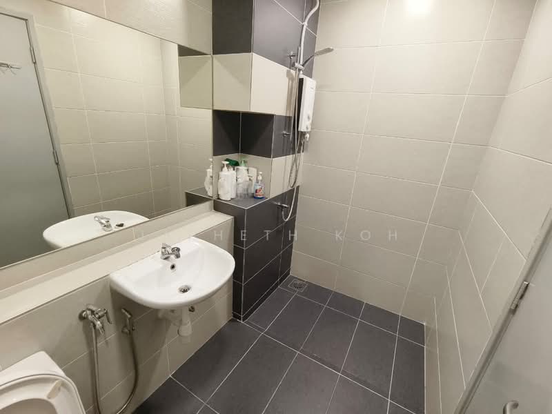 Pangsapuri untuk Disewa di Austin Regency (Pangsapuri Austin Perdana) - Japheth Koh - Bathroom - PropertyGuru.com.my