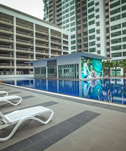 Pangsapuri untuk Disewa di Austin Regency (Pangsapuri Austin Perdana) - Japheth Koh - Pool - PropertyGuru.com.my