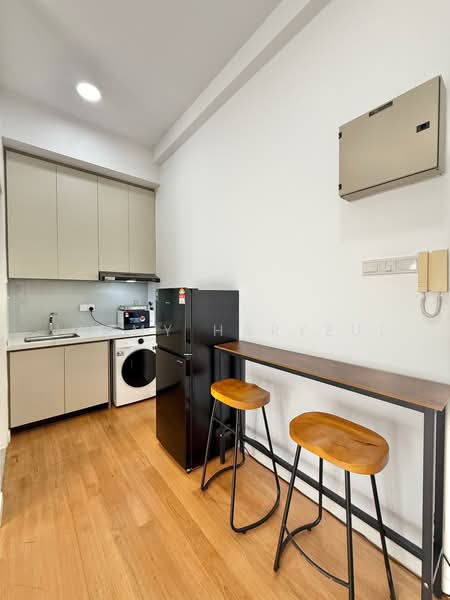 Condominium for Rent at Waltz Residences - Jimmy Haryzul - Kitchen - PropertyGuru.com.my