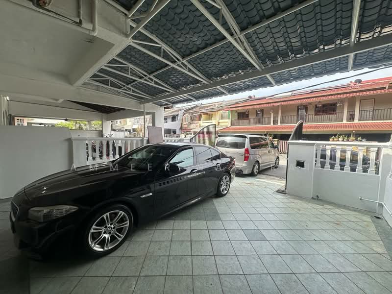 Rumah Teres 2-Tingkat untuk Dijual di Taman TAR (Tun Abdul Razak) (Ampang) - Ammeer Nadzrai - Exterior - PropertyGuru.com.my