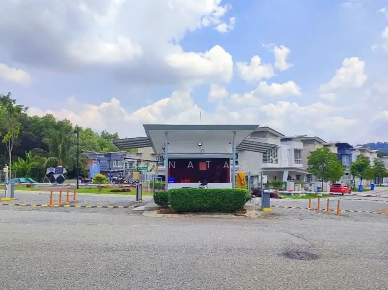 Cluster House for Sale in Sunway Alam Suria (Shah Alam) - Fifi Natasya - Exterior - PropertyGuru.com.my