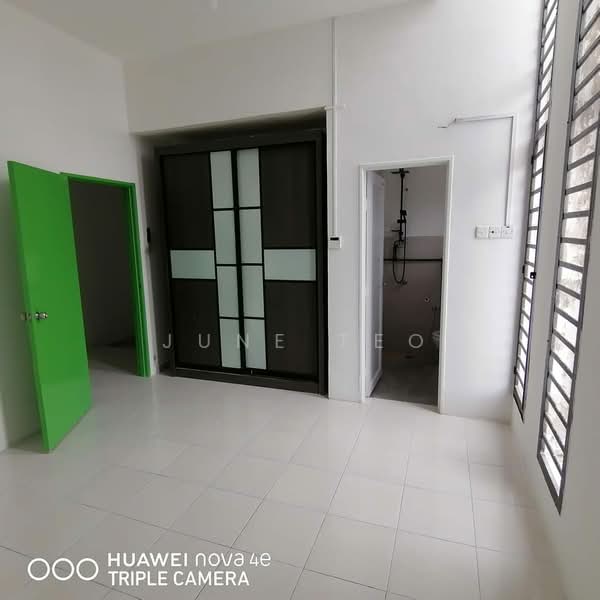 Terraced House for Rent in Kampung Sentosa Barat (Pasir Gudang) - June Teo - Interior - PropertyGuru.com.my