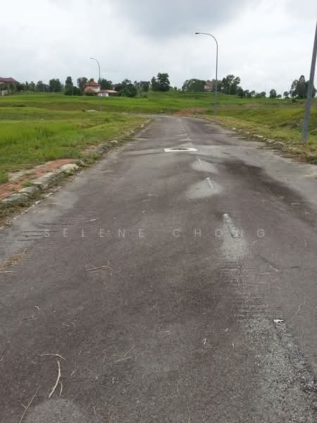 Tanah Kediaman untuk Dijual di Bayu Lakehomes (Mantin) - Selene Chong - PropertyGuru.com.my