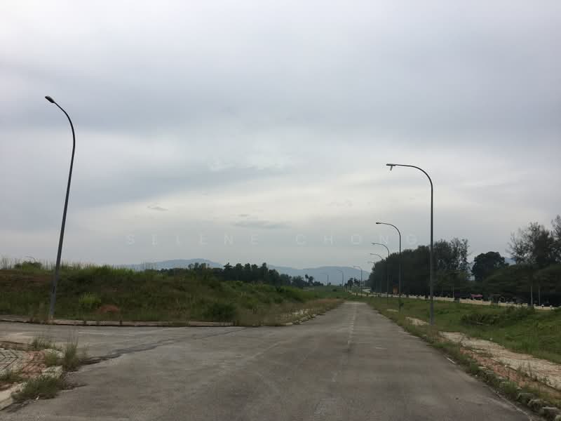 Tanah Kediaman untuk Dijual di Bayu Lakehomes (Mantin) - Selene Chong - Exterior - PropertyGuru.com.my