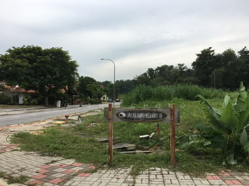 Tanah Kediaman untuk Dijual di Bayu Lakehomes (Mantin) - Selene Chong - Exterior - PropertyGuru.com.my