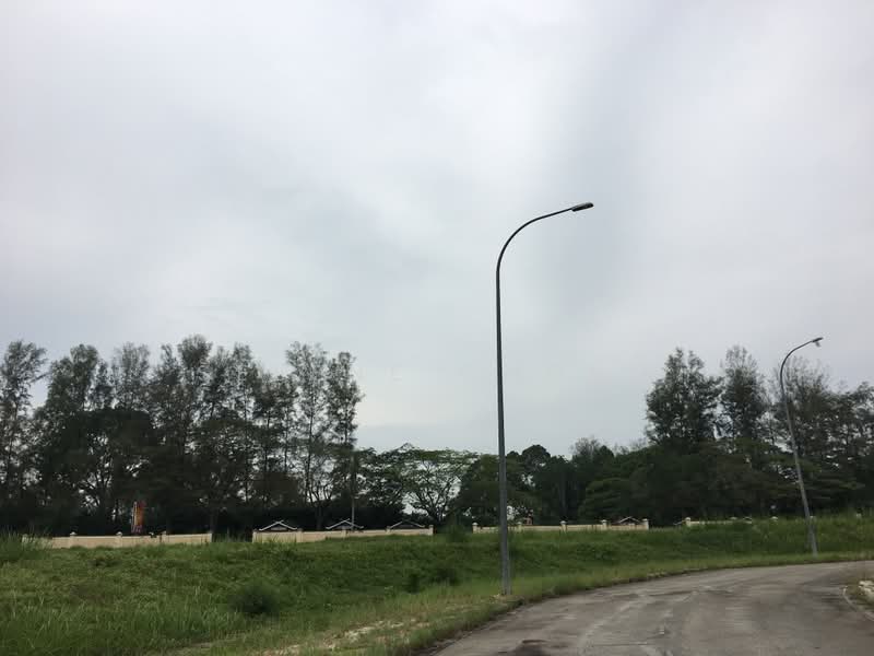 Tanah Kediaman untuk Dijual di Bayu Lakehomes (Mantin) - Selene Chong - Exterior - PropertyGuru.com.my
