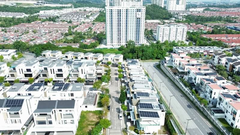 Rumah Berkembar untuk Dijual di Bandar Sungai Long (Selangor) - BILYA ARIFF - Exterior - PropertyGuru.com.my