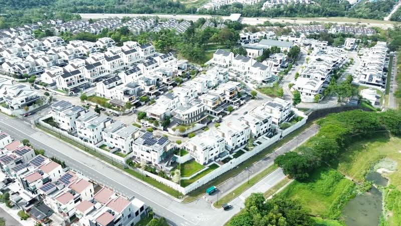 Rumah Berkembar untuk Dijual di Bandar Sungai Long (Selangor) - BILYA ARIFF - Exterior - PropertyGuru.com.my