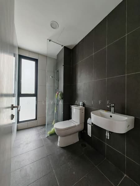 Rumah Berkembar untuk Dijual di Bandar Sungai Long (Selangor) - BILYA ARIFF - PropertyGuru.com.my