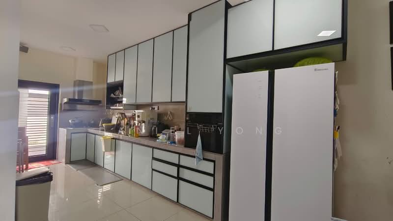 Rumah Teres 2-Tingkat untuk Dijual di Masai (Johor) - Daniel Yong - Kitchen - PropertyGuru.com.my