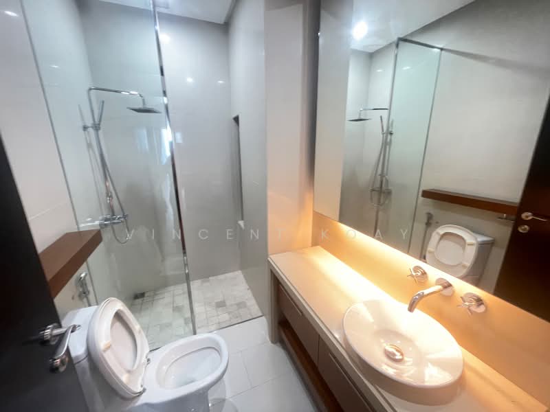 Kediaman Servis untuk Disewa di Straits Quay (The Suites at Waterside) - Vincent Koay - Bathroom - PropertyGuru.com.my
