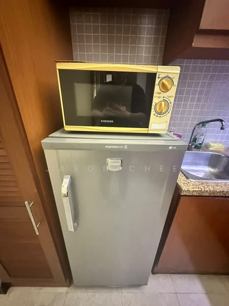 Condominium for Rent at 10 Semantan Suites - Jason Chee - Kitchen - PropertyGuru.com.my